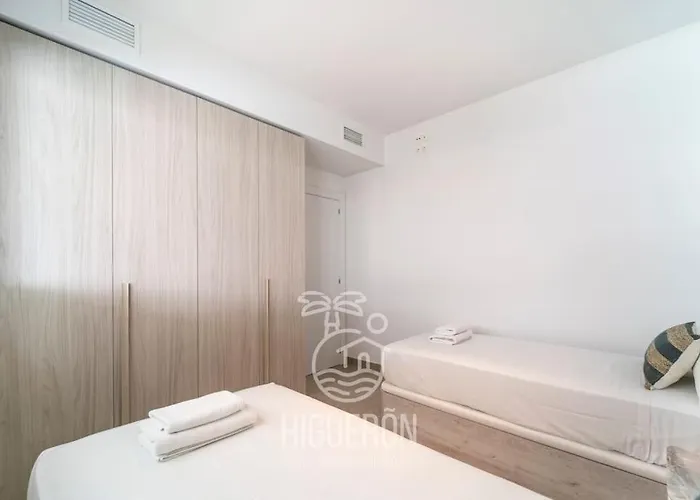 Higueronrentals Agua Marina *