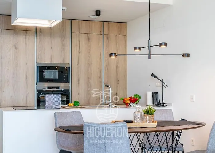 Higueronrentals Agua Marina * フエンヒロラ