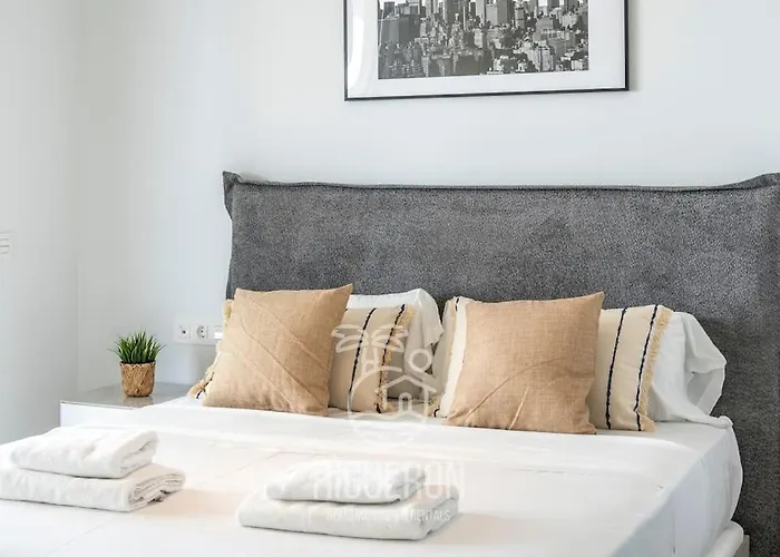 Higueronrentals Agua Marina * フエンヒロラ