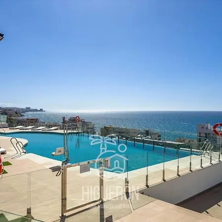 Higueronrentals Agua Marina דירה פואנגירולה