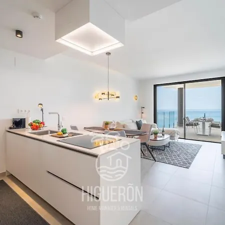 Higueronrentals Agua Marina * פואנגירולה